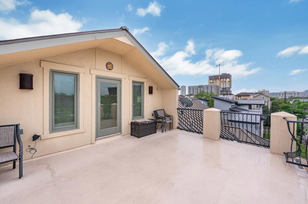 1408 Rosedale, Houston TX  77004-5653 exterior