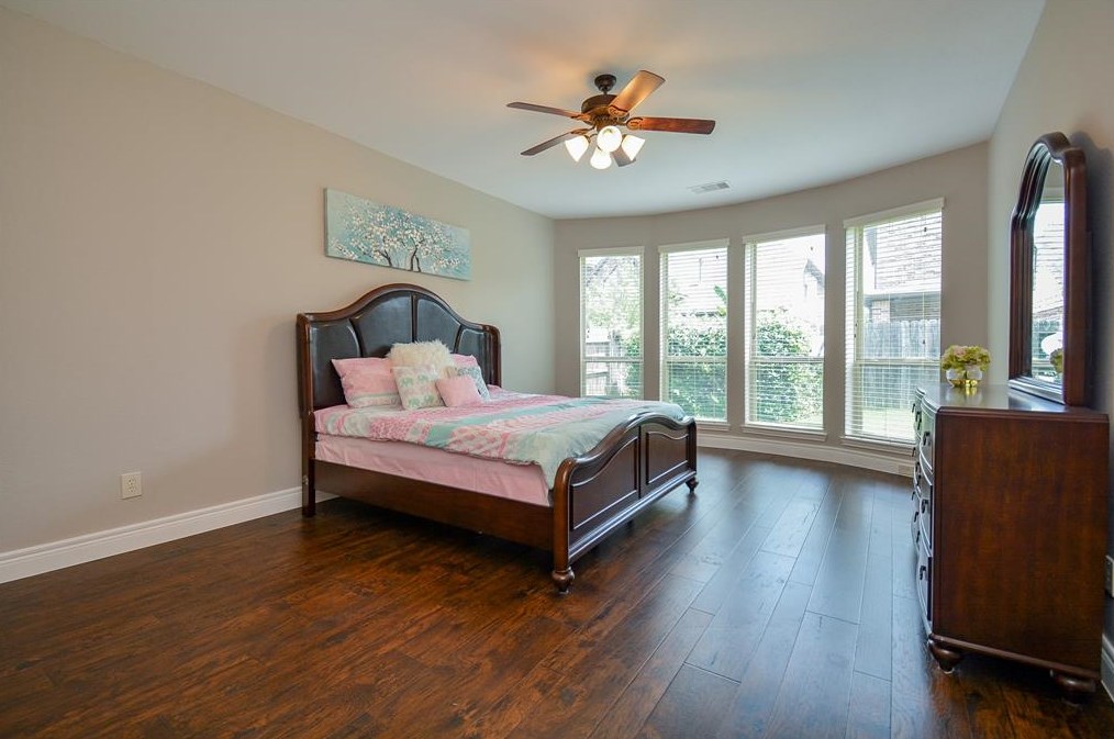 4607 Hickory Branch Ln, Sugar Land TX 77479 exterior