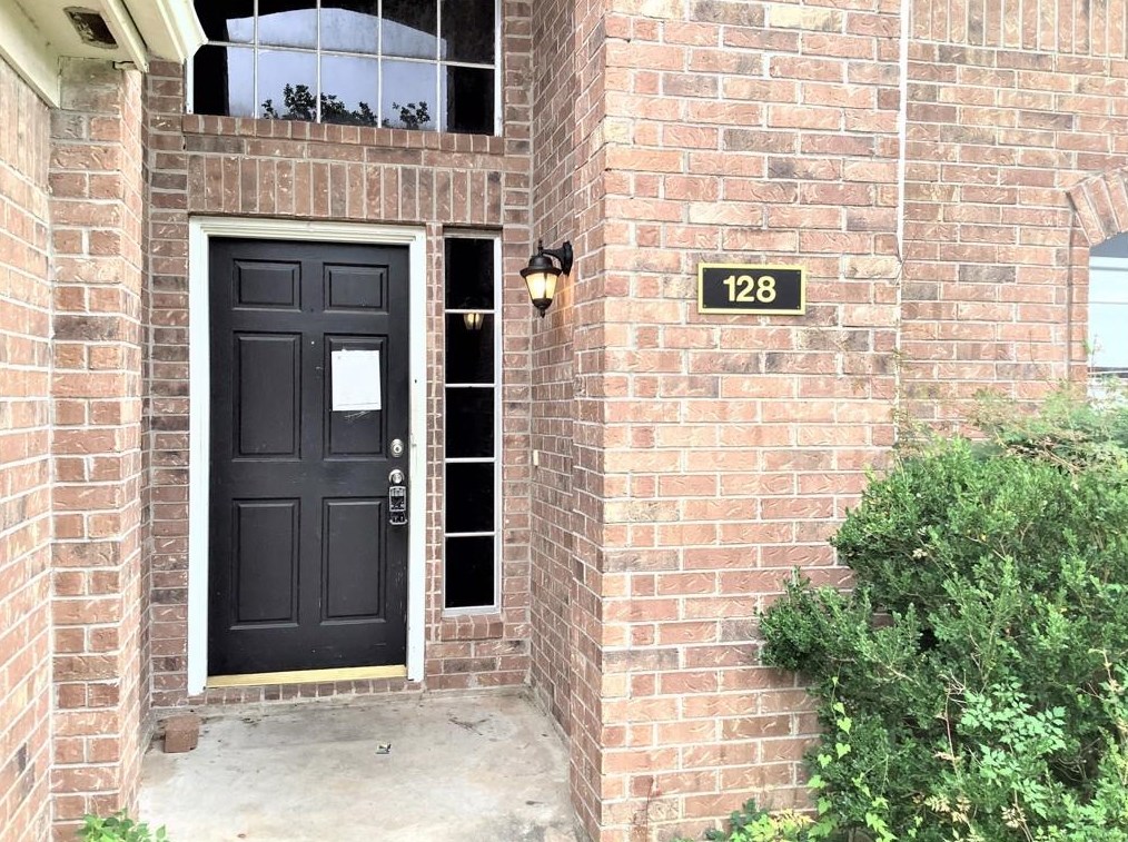 128 Barbetta Ct, League City, TX 77573-5969