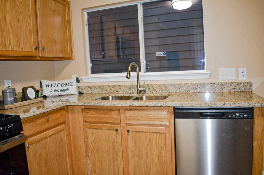 1137 Verde Trails Dr, Houston TX  77073-1857 exterior