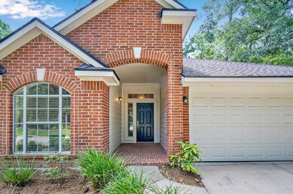 135 Avonlea Dr, Spring TX  77382-1058 exterior