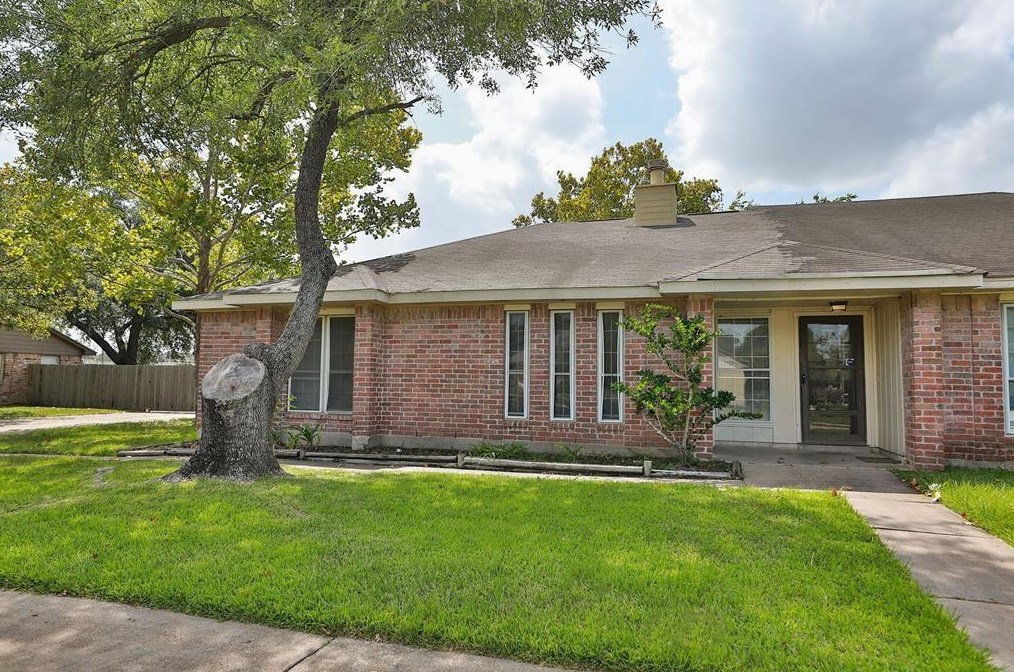 3215 Silverside Dr, Katy, TX 77449