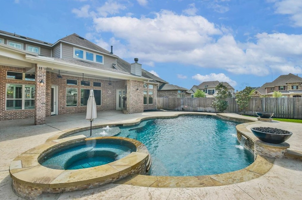 6806 American Elm Ln, Spring, TX 77389-1413