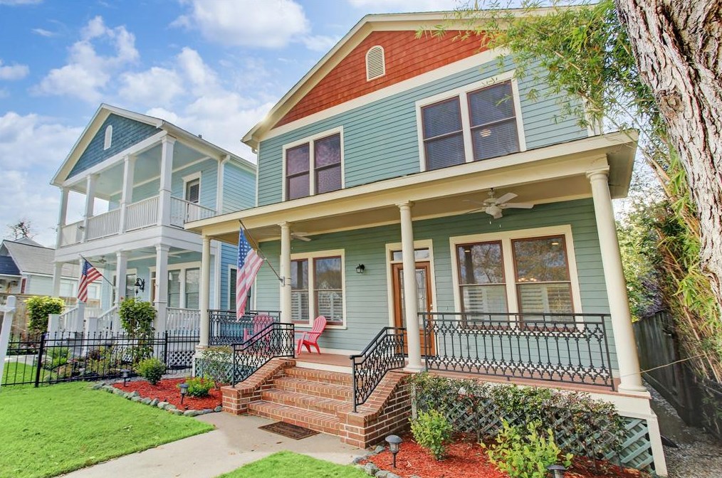 939 Rutland St, Houston, TX 77008