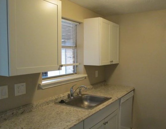 175 West Dr, New Waverly TX  77358-3677 exterior