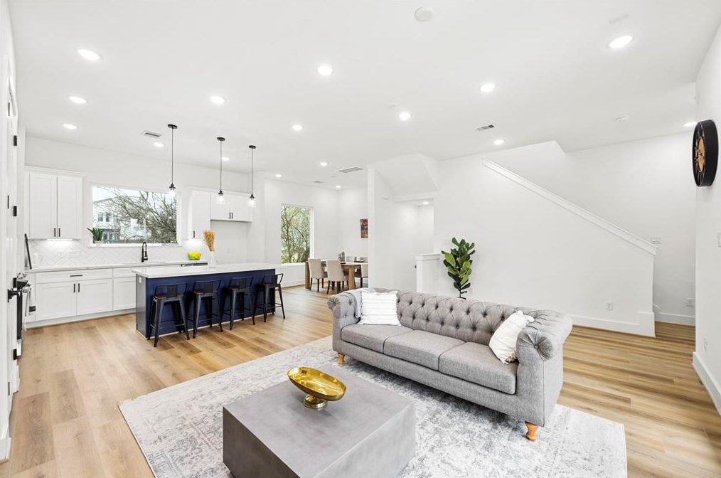 3002 Holman St, Houston TX  77004-3513 exterior