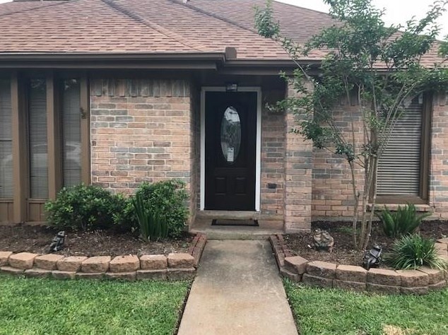 2806 Green Fields Dr, Sugar Land, TX 77479