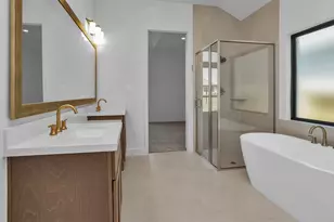 18423 Chameleon Ct, Conroe, TX 77302 - Photo 8