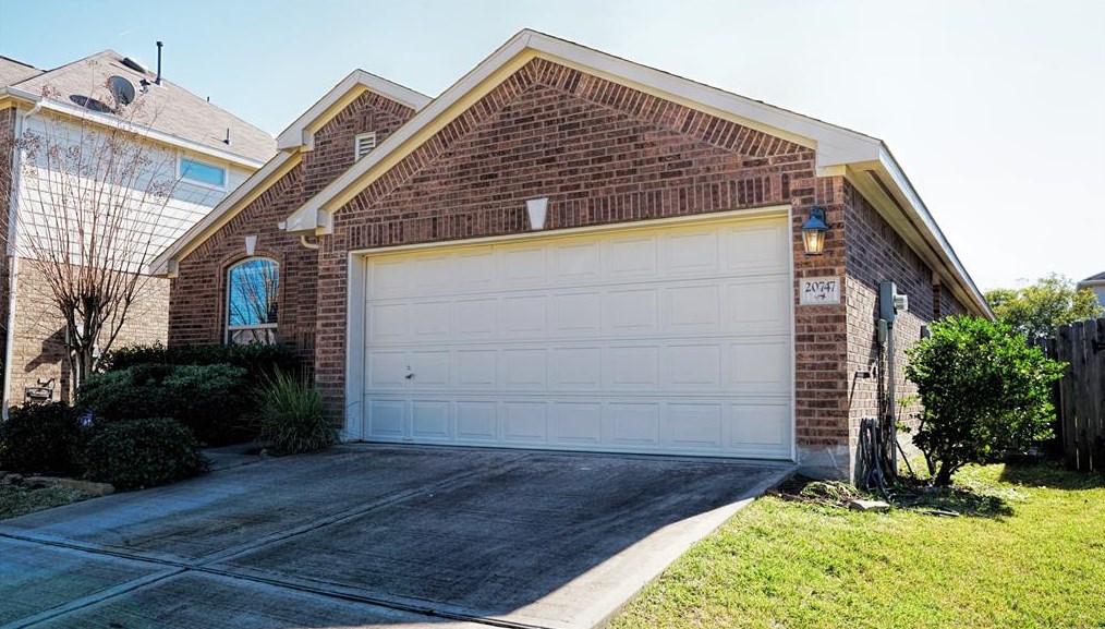20747 Rainmead Dr, Katy, TX 77449
