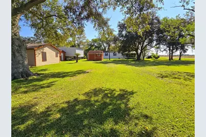 00 Avenue G E, Van Vleck, TX 77482 - Photo 1