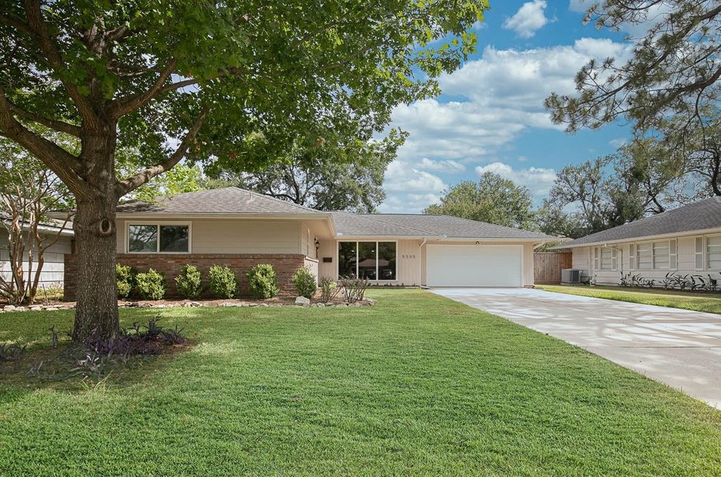 5505 Pagewood Ln, Houston, TX 77056