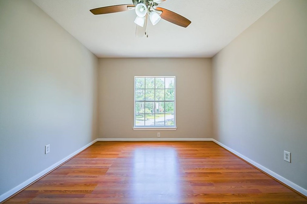 15923 Echo Lodge Dr, Houston TX  77095-4074 exterior