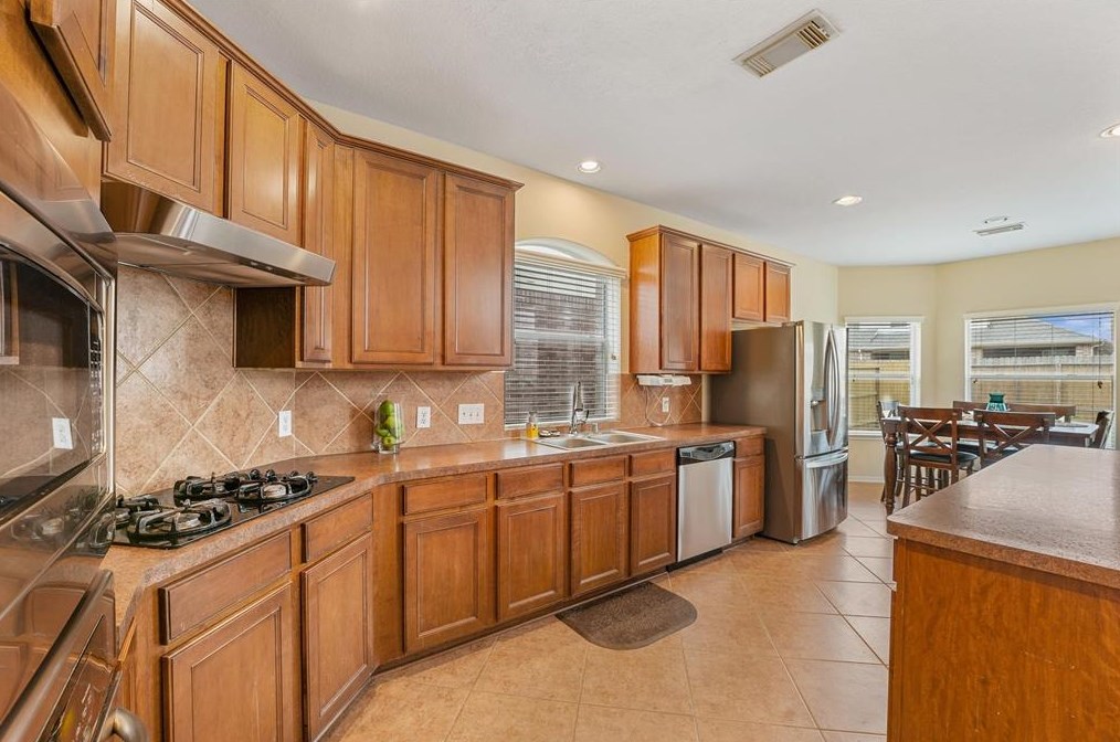 618 River Delta Ln, Richmond, TX 77469