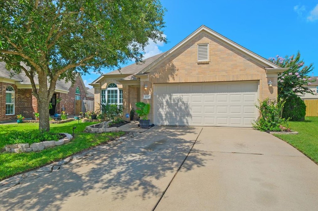 19231 Ashford Square St, Tomball, TX 77375-1036