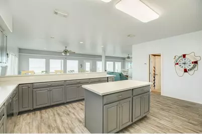 2402 Bluewater Highway, Surfside Beach, TX 77541 - Photo 22