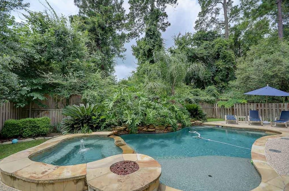 58 Longsford Cir, Spring TX  77382-1780 exterior