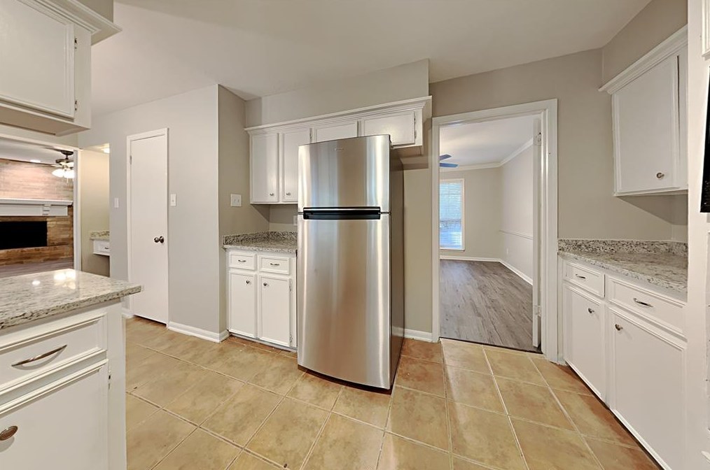 1912 Old Field Pl, Spring TX  77380-3344 exterior