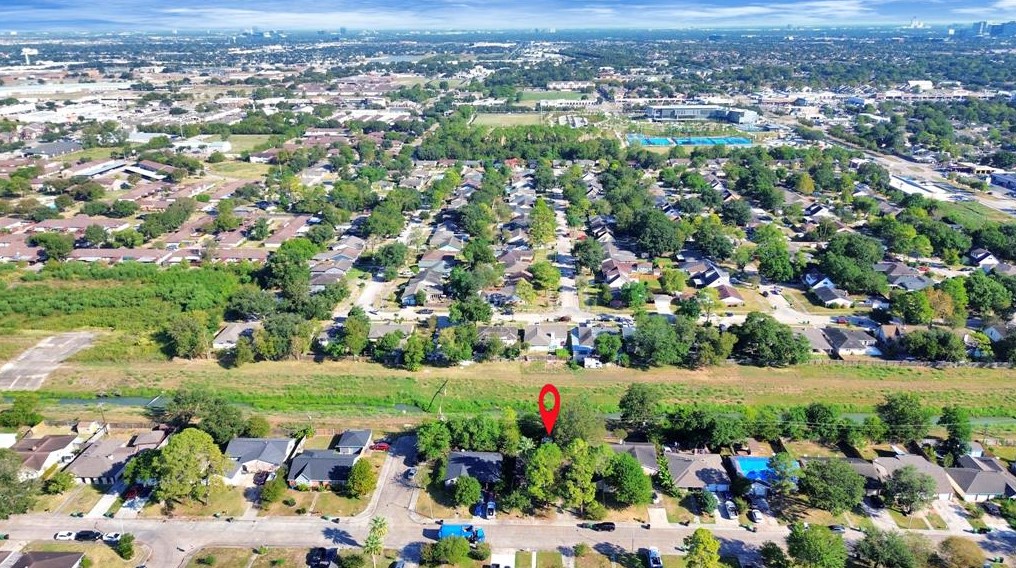 12054 Sela Ln, Houston, TX 77072-3341
