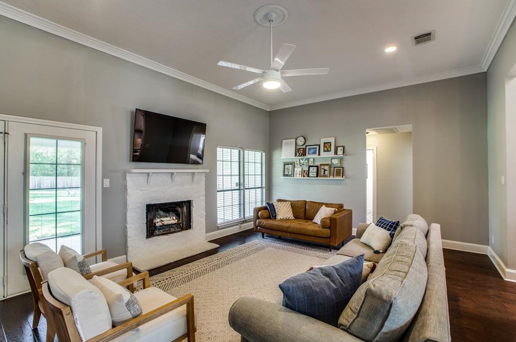 2 Mistybreeze Cir, Spring TX  77381-3015 exterior
