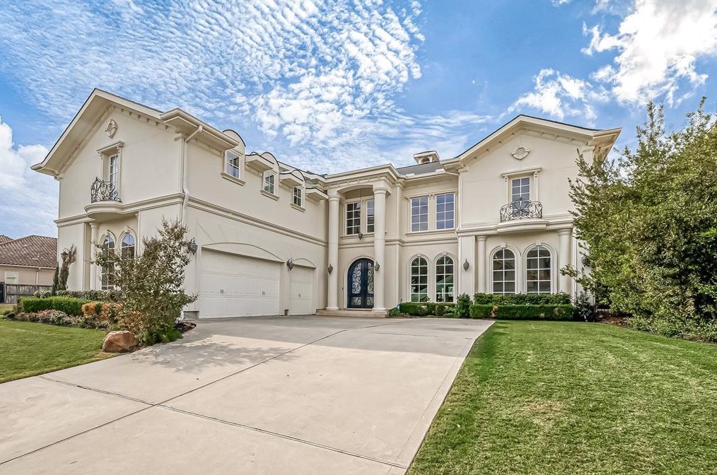 3802 Louvre Ln, Houston, TX 77082