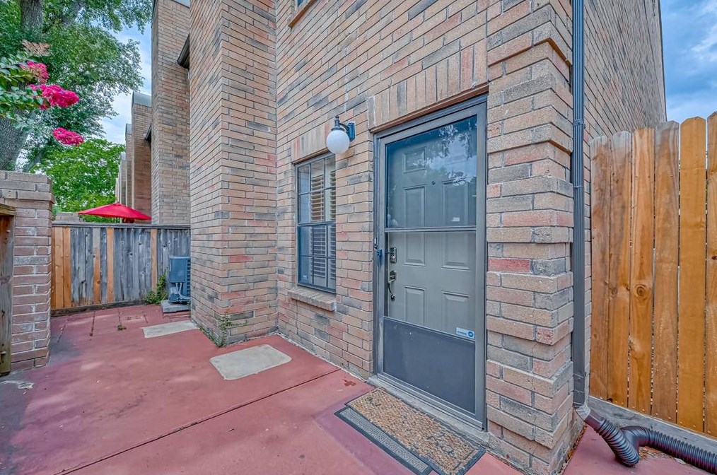 9850 Pagewood Ln Apt 1507, Houston, TX 77042