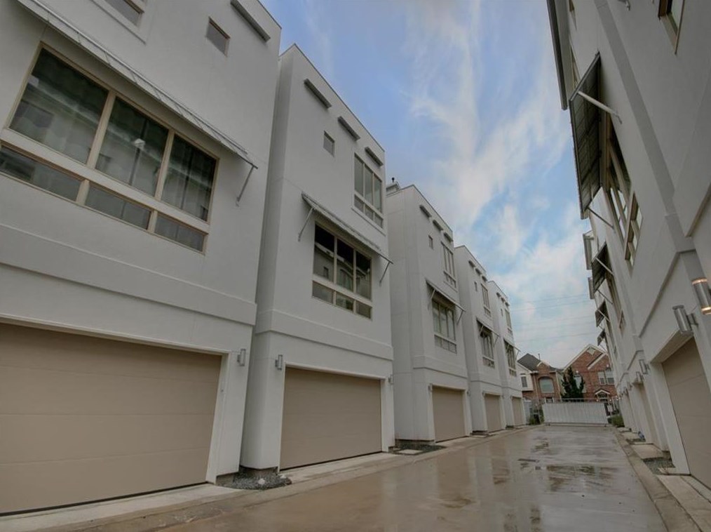 1825 Ennis St, Houston, TX 77003