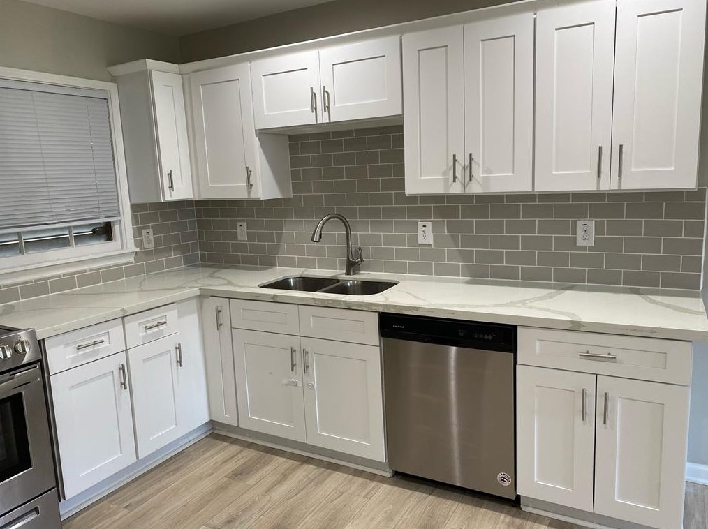1914 Bogatto St, La Marque, TX 77568
