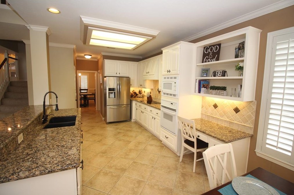 3127 Cherry Ml Ct, Houston TX 77059-2804 exterior