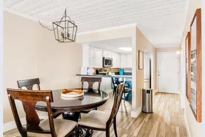 7310 Seawall Boulevard #1106, Galveston, TX 77551 - Photo 6