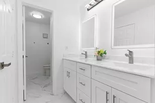 4444 Victory Dr, Houston, TX 77088 - Photo 20