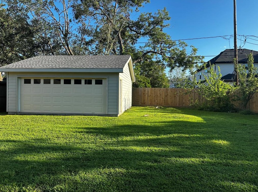 1822 Cheshire Ln, Houston, TX 77018-4014