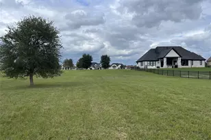 11685 Grandview Dr, Montgomery, TX 77356 - Photo 1