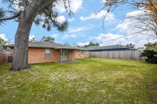 1406 Foxwood Rd, Houston, TX 77008 - Photo 46