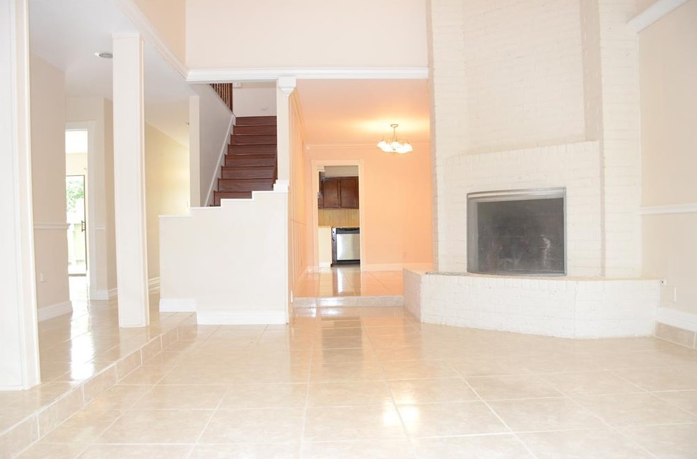 11123 Bandlon Dr, Houston TX  77072-1907 exterior