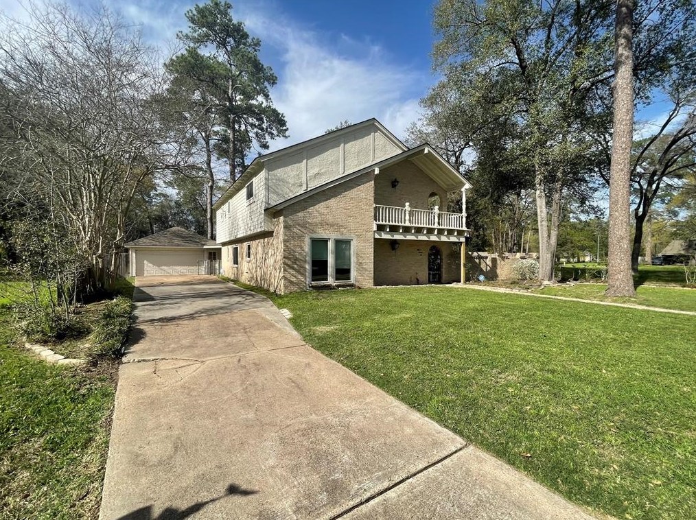 1522 Grand Valley Dr, Houston TX  77090-1800 exterior