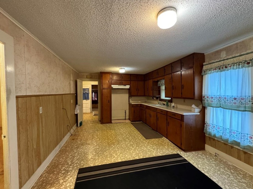 801 Hayden St, Jones Creek TX  77437-3618 exterior