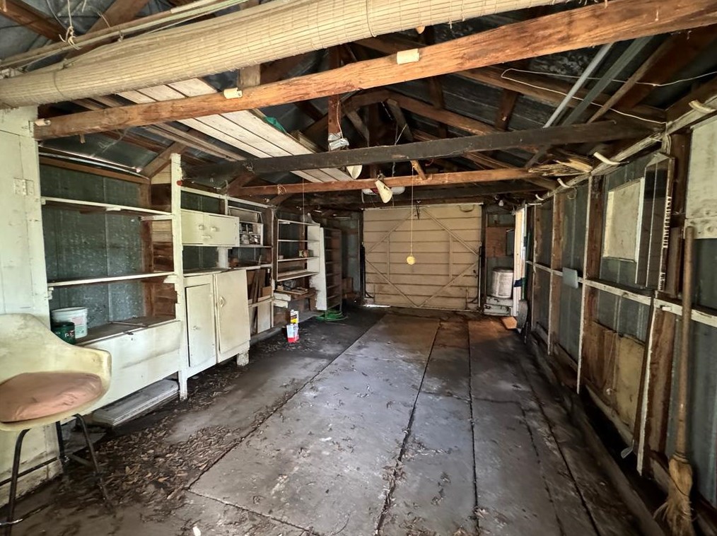 801 Hayden St, Jones Creek TX  77437-3618 exterior