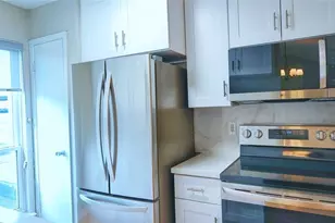 2300 Augusta Dr, Houston, TX 77057 - Photo 6