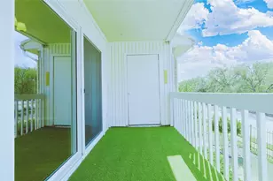 2300 Augusta Dr, Houston, TX 77057 - Photo 10