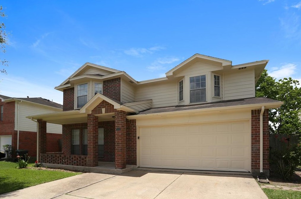 3528 Whitestone Dr, Pearland, TX 77584