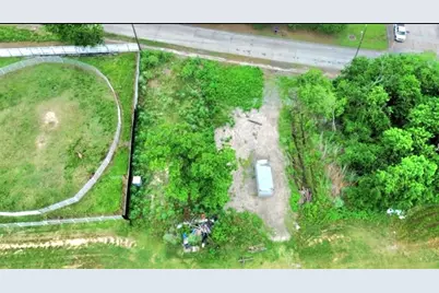 2919 N Weyside Drive, Houston, TX 77020 - Photo 6