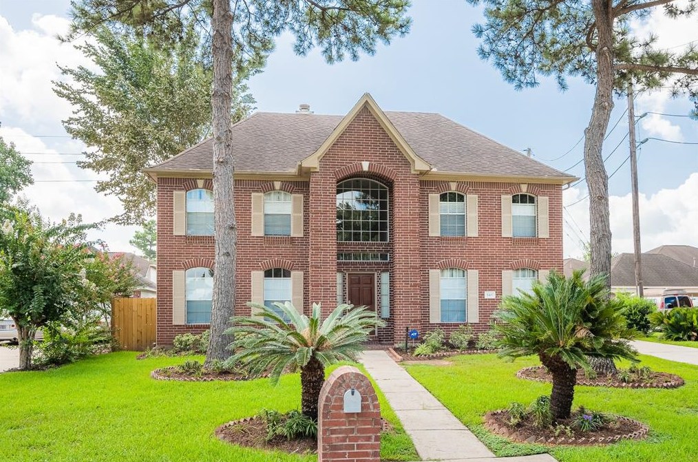3307 Pebble Trace Dr, Houston, TX 77068