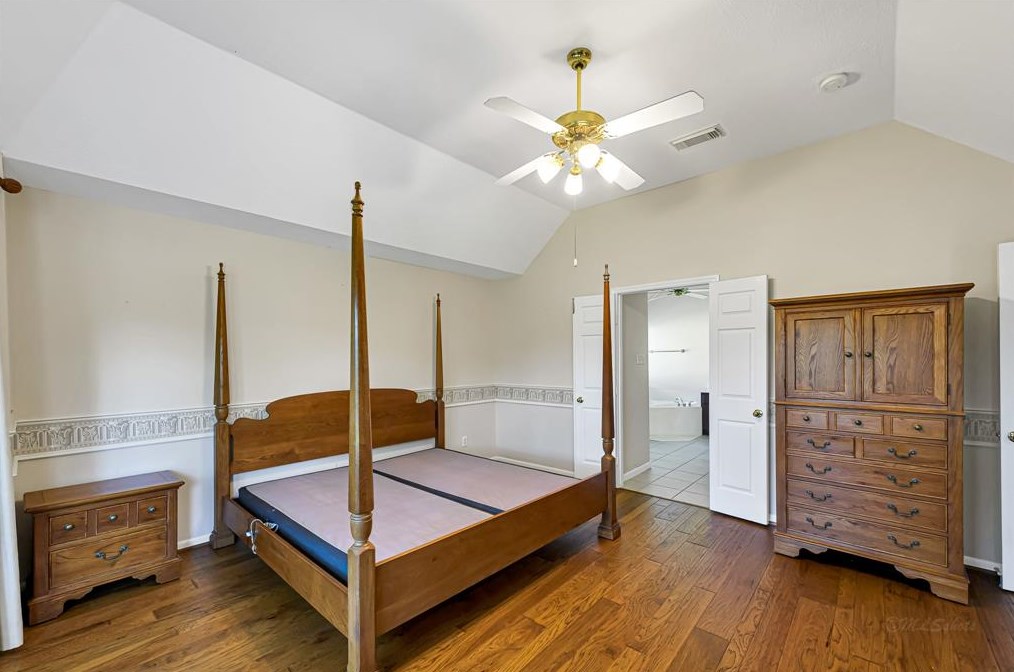 2507 Crystal Lk Ct, Richmond TX 77406-1800 exterior