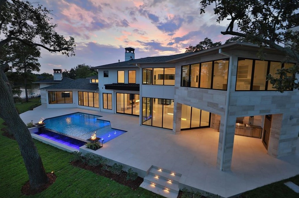 415 Lombardy Dr, Sugar Land, TX 77478-3305