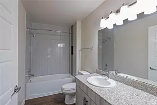 3300 Oak Creek Dr, Austin, TX 78727 - Photo 16