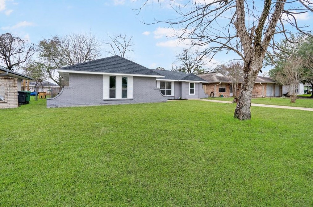 9807 Jaywood Dr, Houston, TX 77040