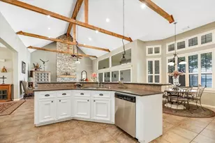 235 Island Dr, Livingston, TX 77351 - Photo 14