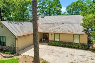 235 Island Dr, Livingston, TX 77351 - Photo 6