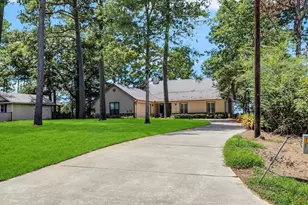 235 Island Dr, Livingston, TX 77351 - Photo 4