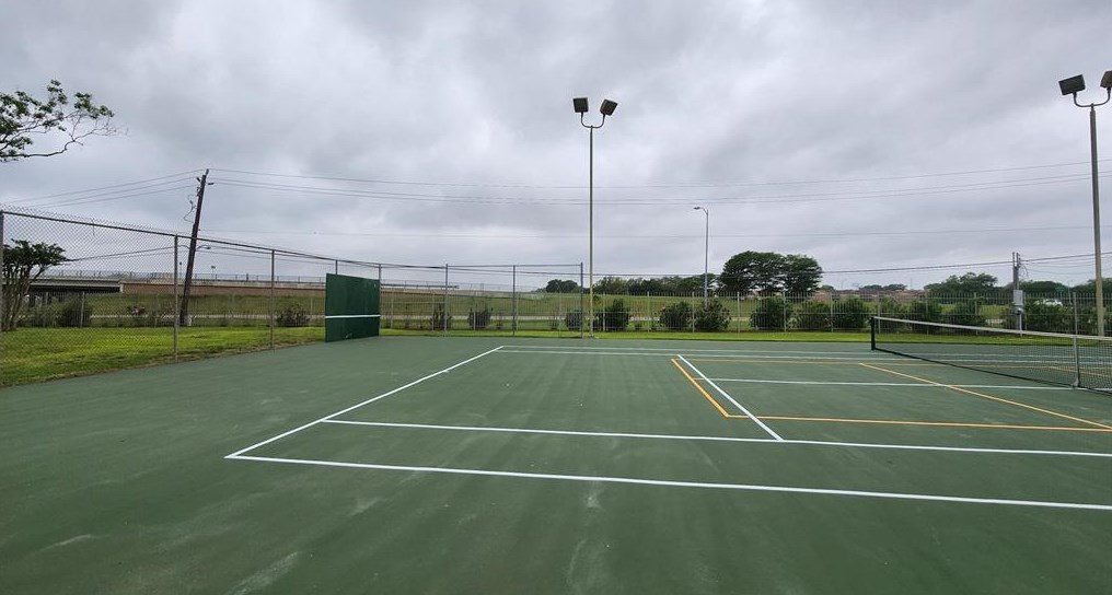 18809 Egret Bay Blvd, Houston TX  77058-3835 exterior